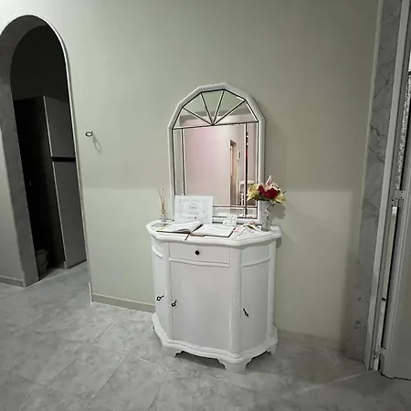 L'angolo Rosa Apartment *